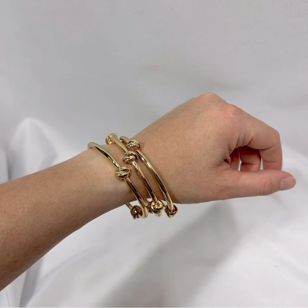 3 Gold Bangle Bracelets Knots Metal Women’s Jewelry